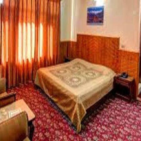 Hotel Marble مايالي المظهر الخارجي الصورة